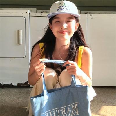山鹰之歌 海报